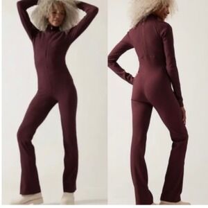 Athleta x Alicia Keys Goddess Ribbed Jumpsuit Burgundy Maroon Mock Neck L